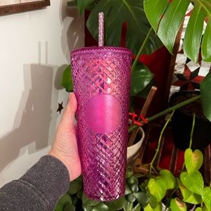 Brand New Starbucks 2023 Valentine’s Jeweled Venti Cup